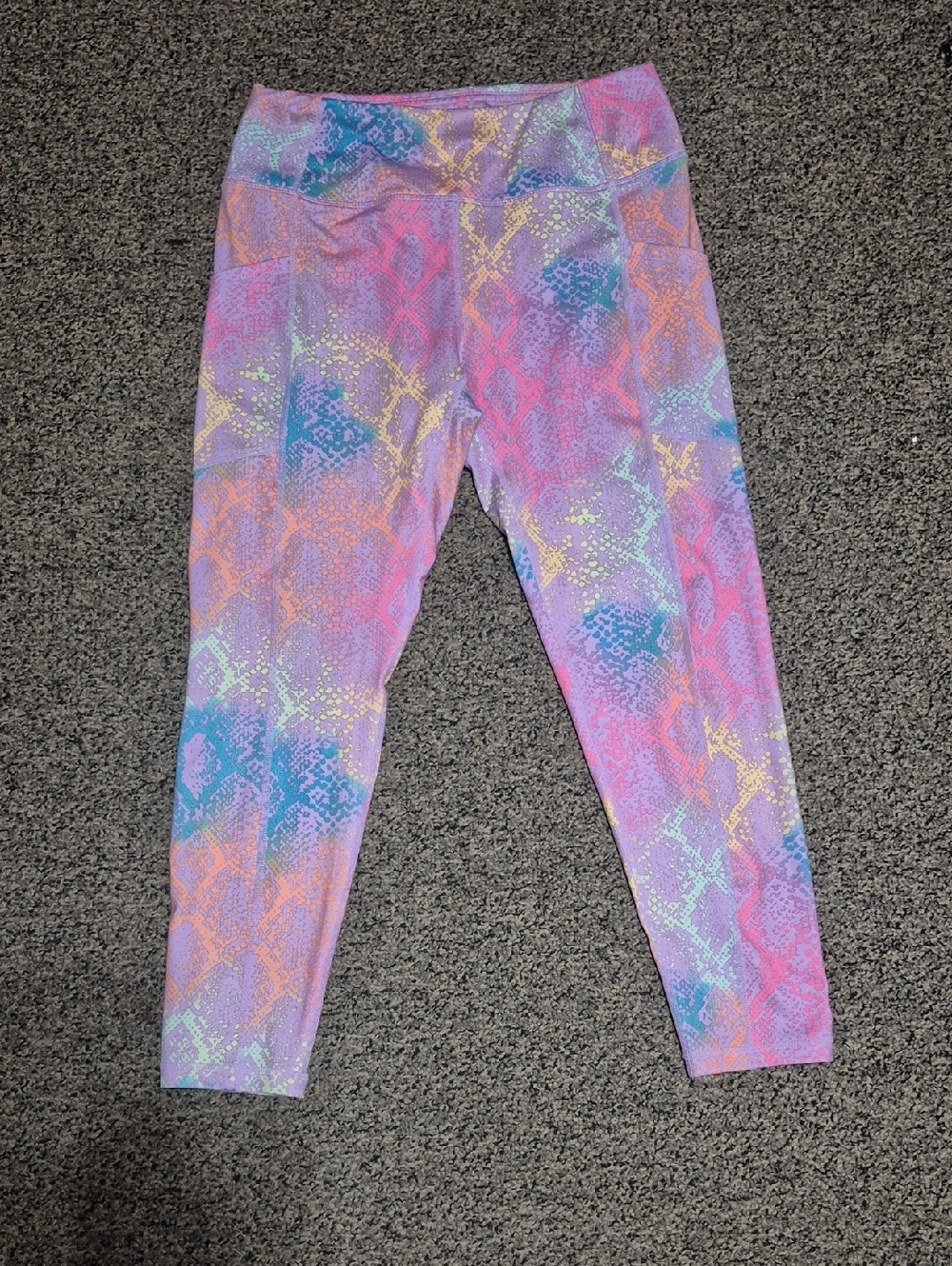 Pro Player Pastel Snake-Print Leggings in Pink, Purple, Blue, Yellow